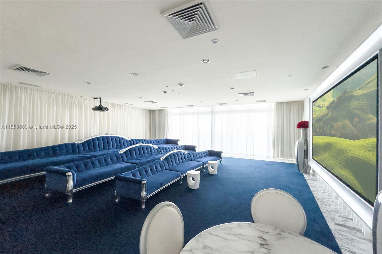 495 Brickell Ave #2905, Miami FL 33131