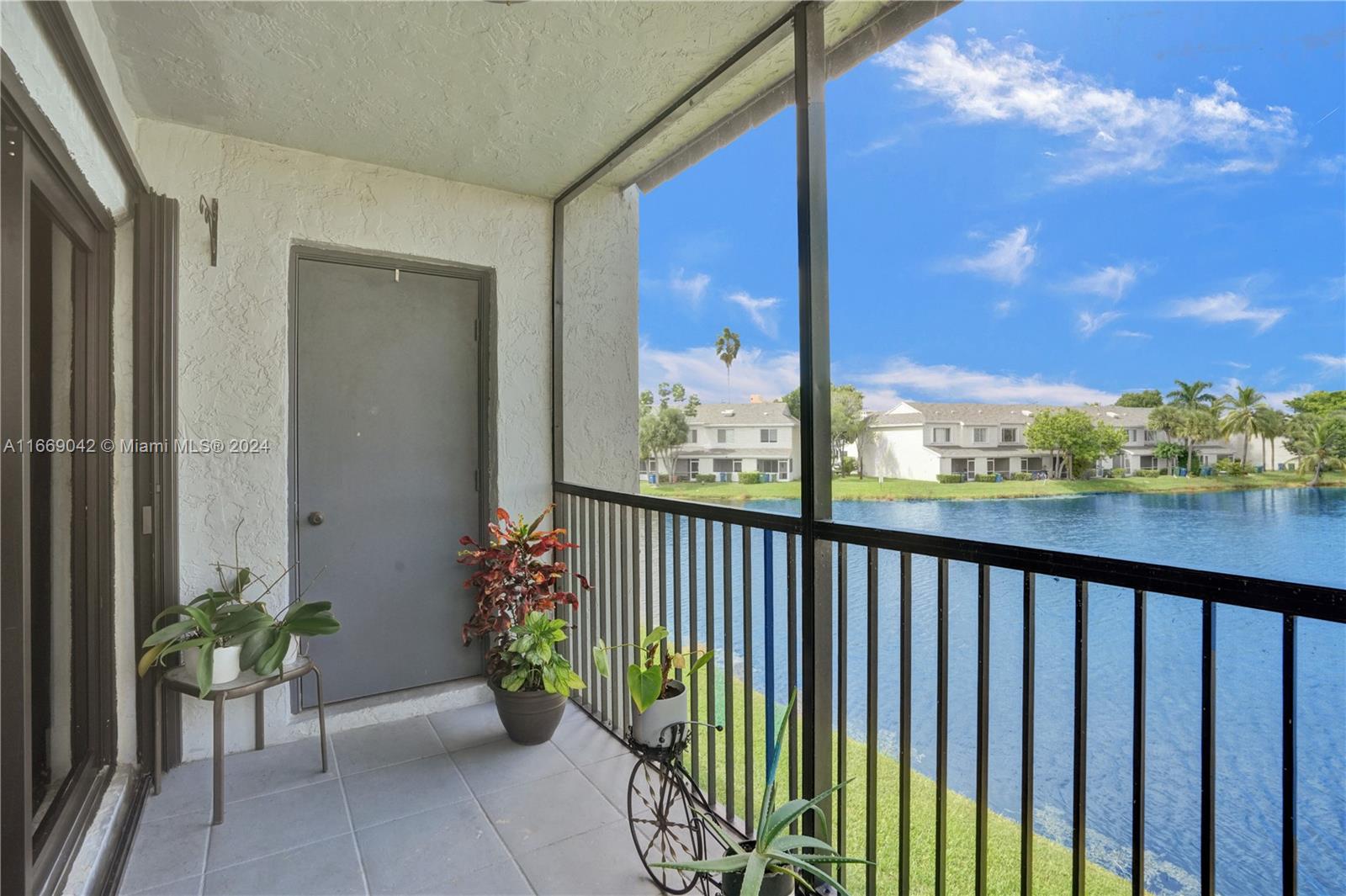 16561 Blatt Blvd #204, Weston, Florida image 18