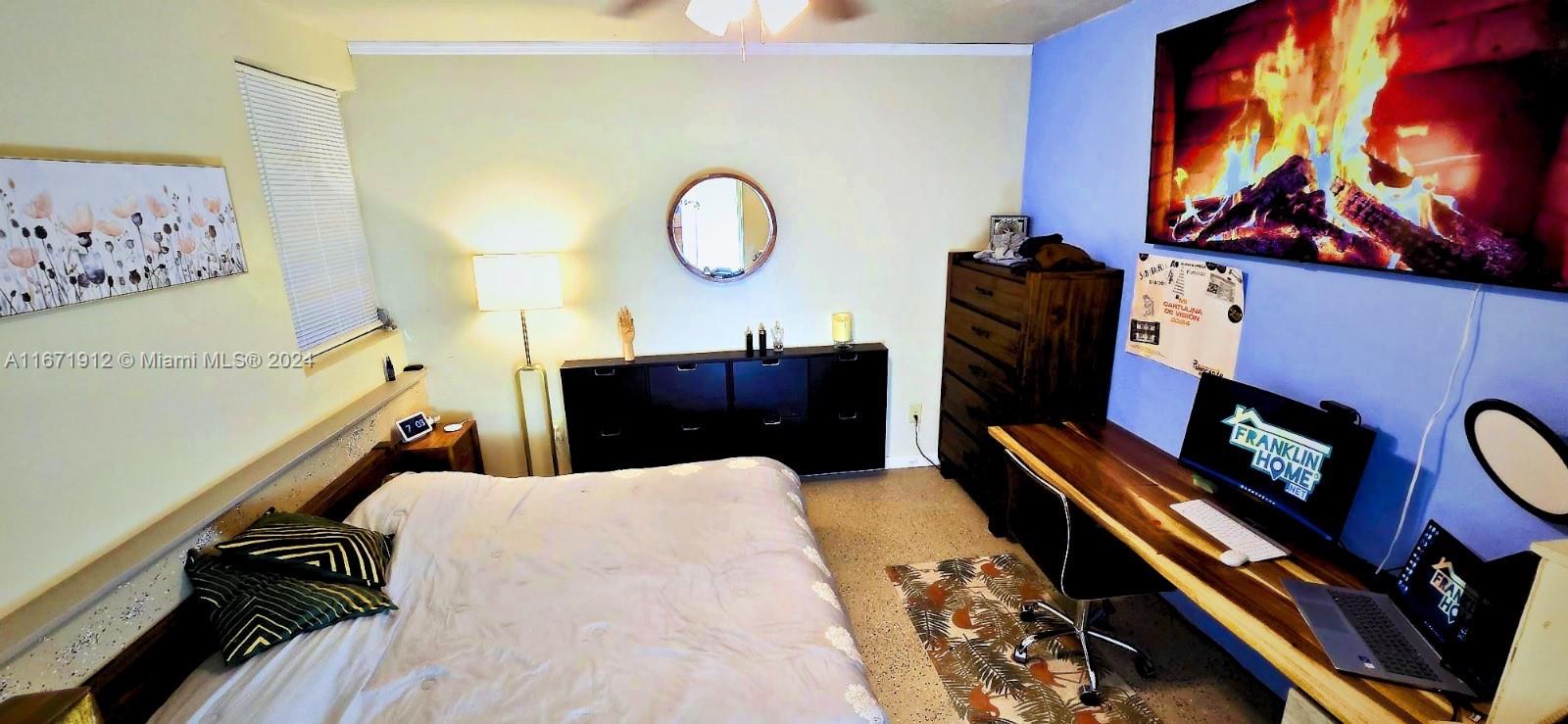 Listing Photo 10