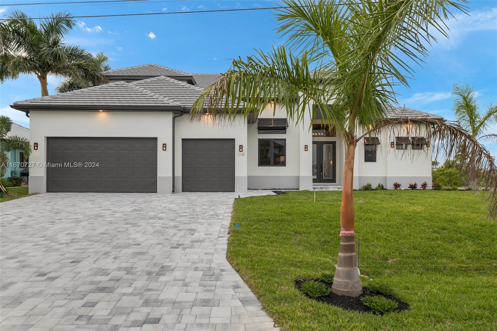 1248 NW 39th Ave, Cape Coral, Florida image 2