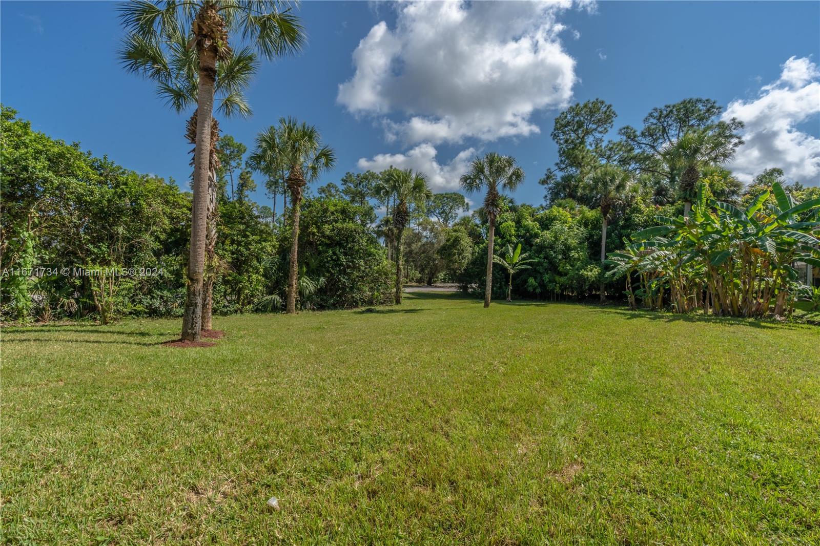 1740 16th St, Naples, Florida image 30