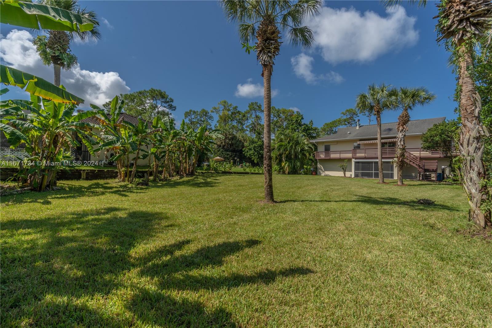 1740 16th St, Naples, Florida image 32