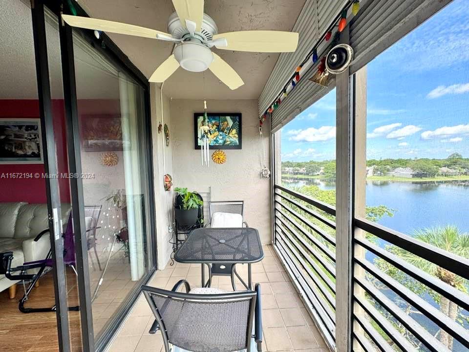 901 Colony Point Cir #509, Pembroke Pines, Florida image 25