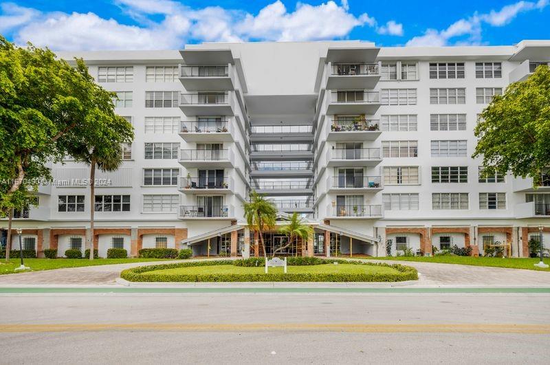 New Price! Bright and spacious corner unit (1,105 sq ft) in desirable Bay Harbor Islands. Enjoy stunning water views from the living room and bedroom. This 1-bed, 1.5-bath home includes a dining room with an extra window, assigned covered parking, and ample guest spots. The building boasts a pool, fitness room, billiards, BBQ area, and newly updated lobby. Seller covers upcoming upgrades (new roof, cooling tower). Top-rated schools, walk to the beach, Bal Harbor Shops, and parks. Internet/cable included. Vacant and easy to show!