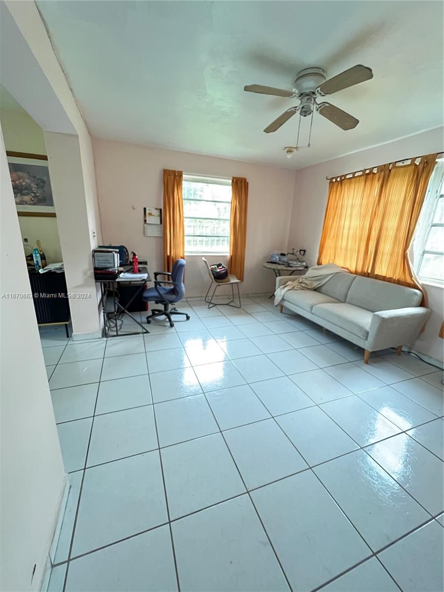 11110 SW 203rd St, Cutler Bay, Florida image 10