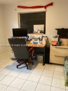 2621 W 72nd St, Hialeah, Florida image 6