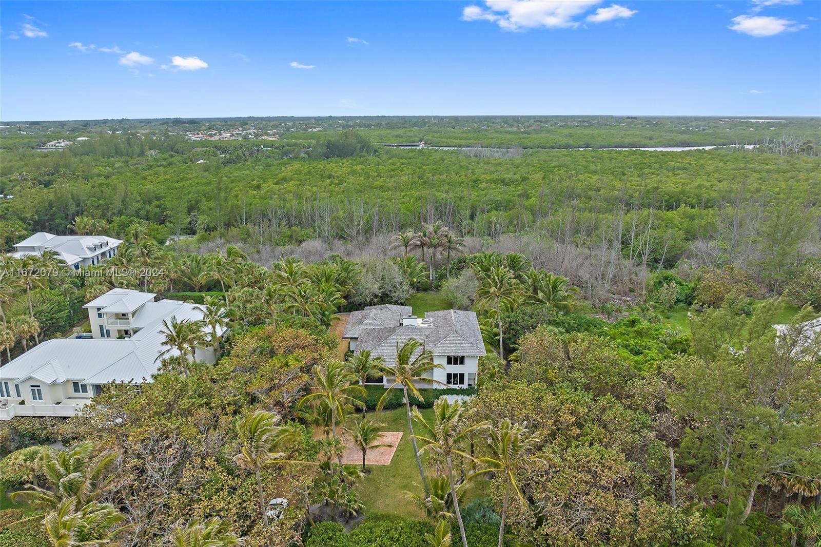 150 N Beach Rd, Hobe Sound, Florida image 13