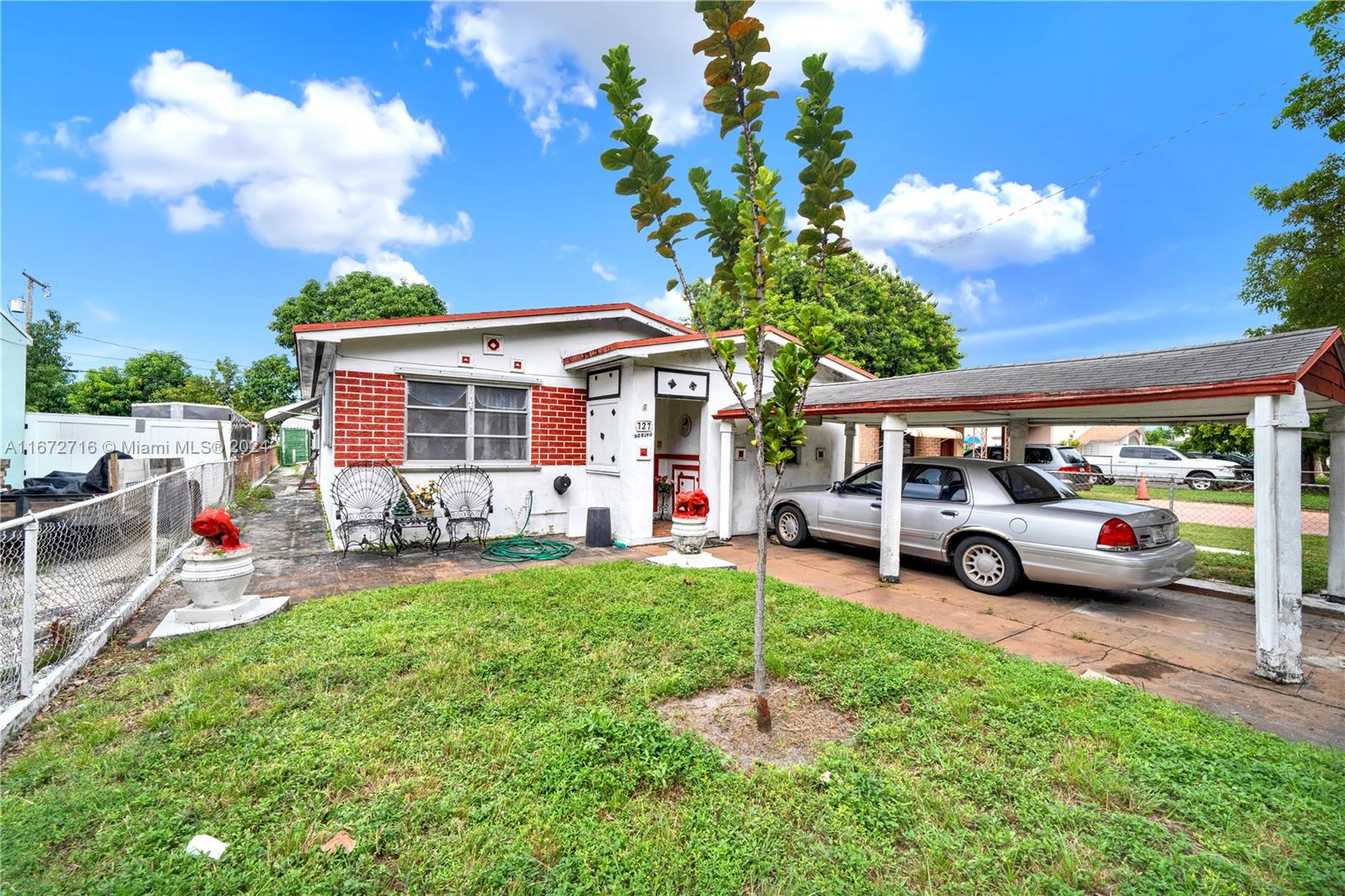 727 E 26th St, Hialeah, Florida image 1