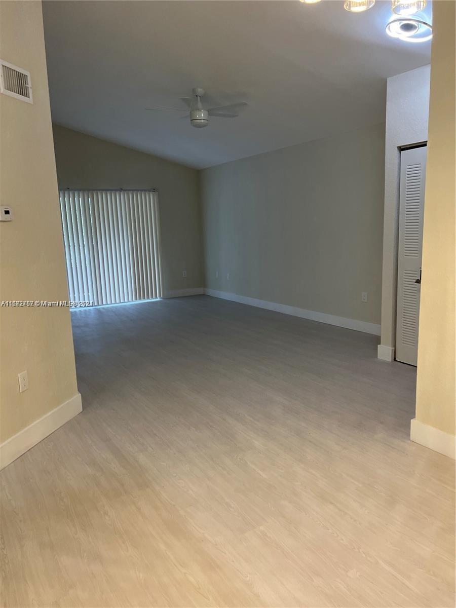 2811 N Oakland Forest Dr #309, Oakland Park, Florida image 12