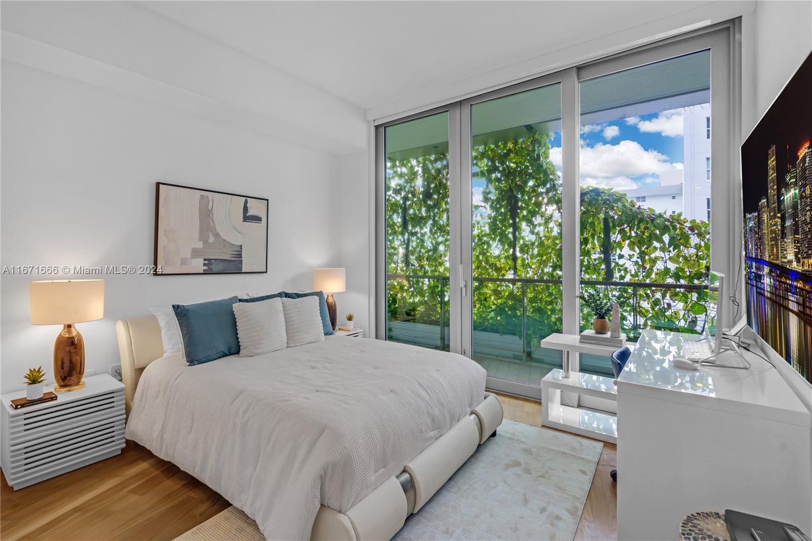 1300 Monad Ter #9D, Miami Beach FL 33139