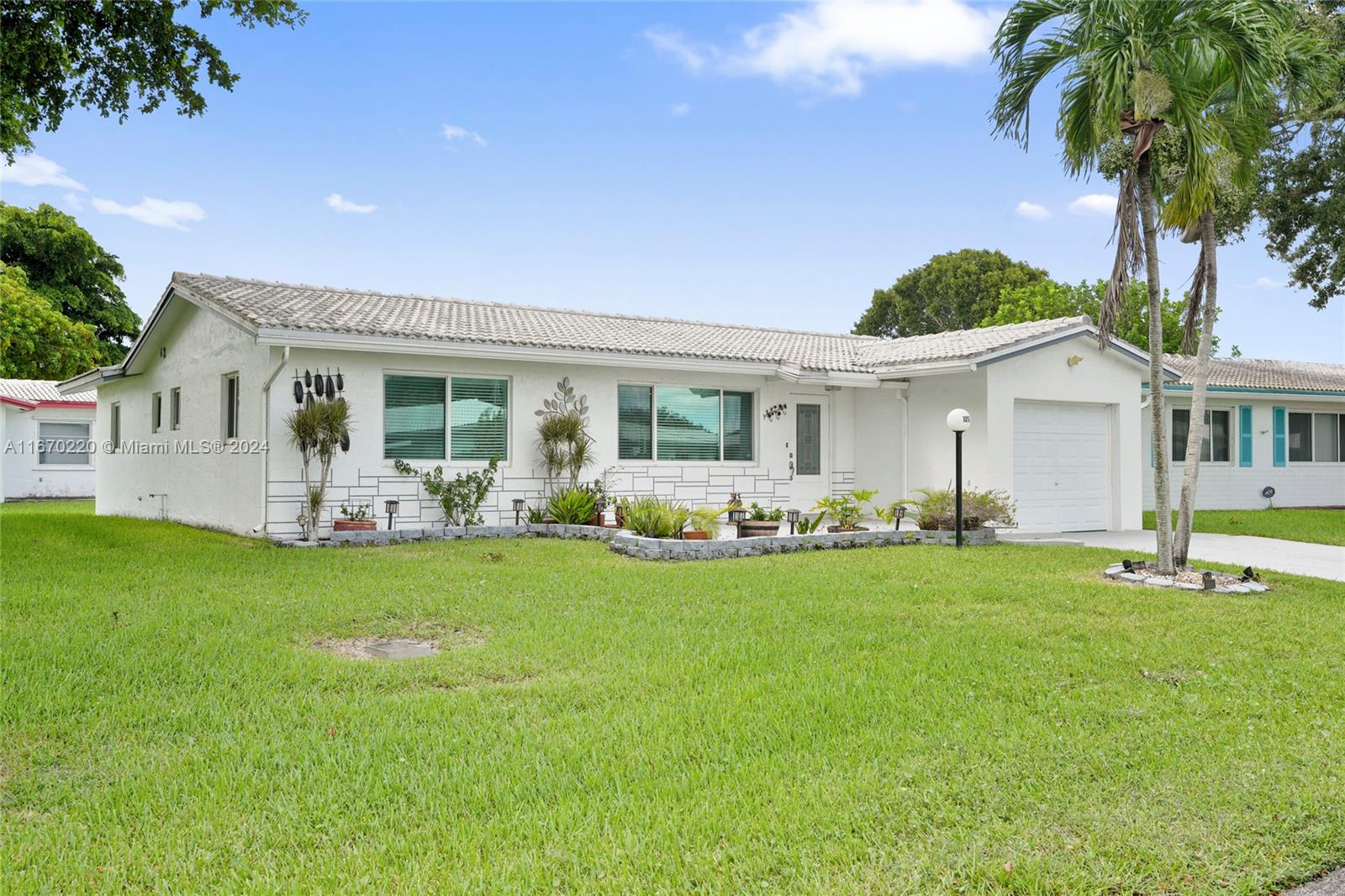 1051 NW 88th Way, Plantation, Florida image 4