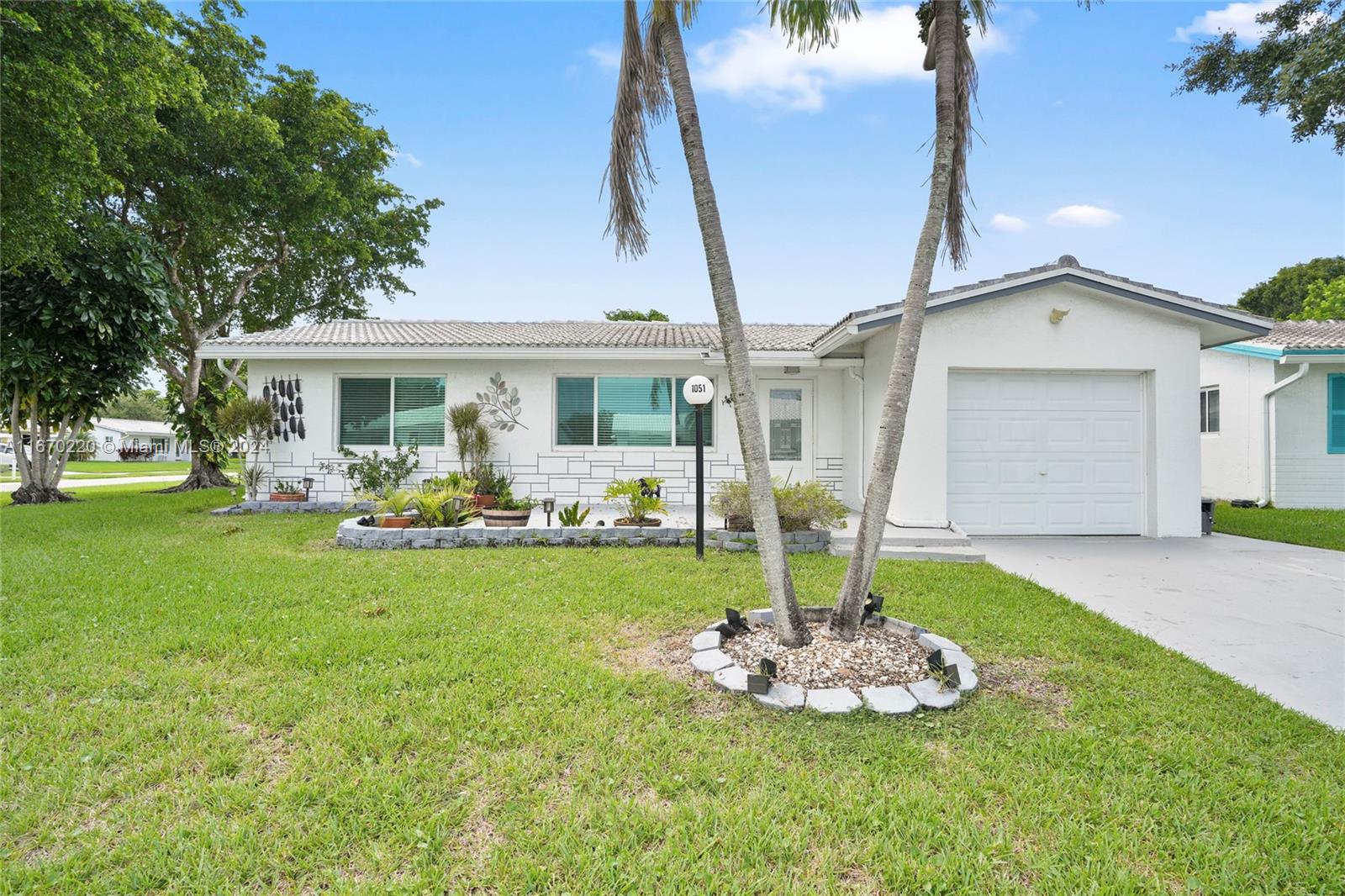 1051 NW 88th Way, Plantation, Florida image 5