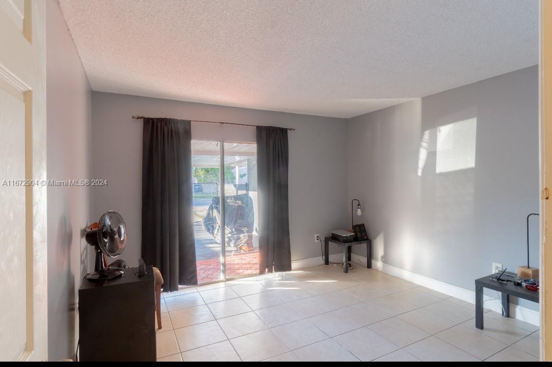 21334 NW 40th Cir Ct, Miami Gardens, Florida image 16