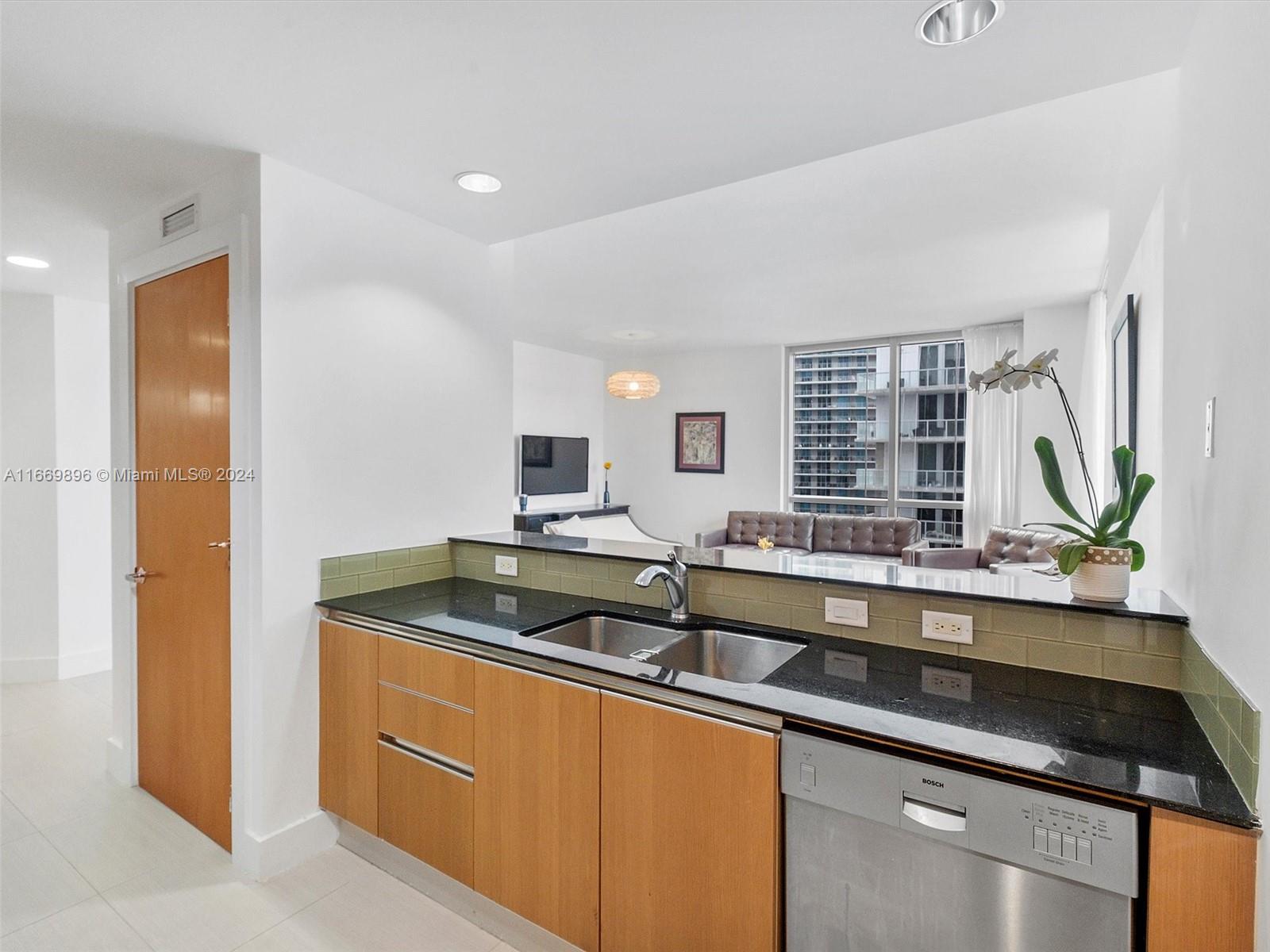 1060 Brickell Ave #3117, Miami, Florida image 14