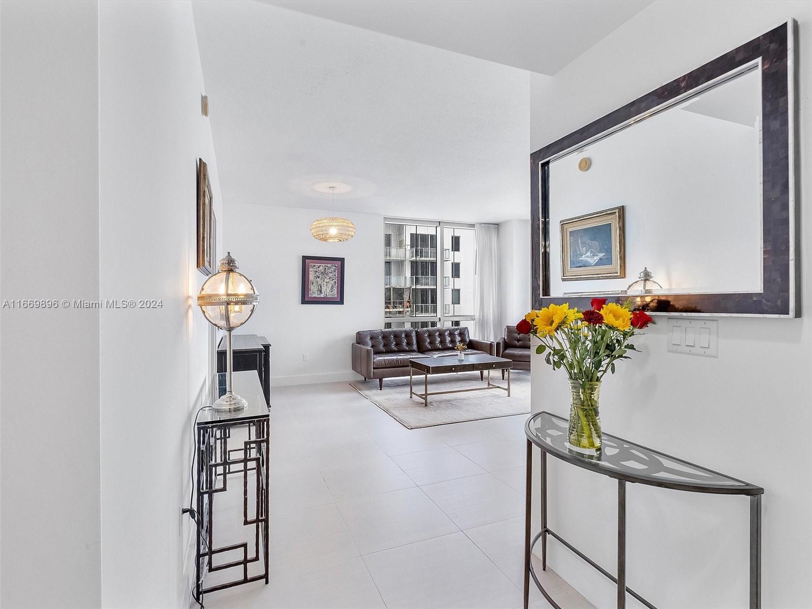 1060 Brickell Ave #3117, Miami, Florida image 2