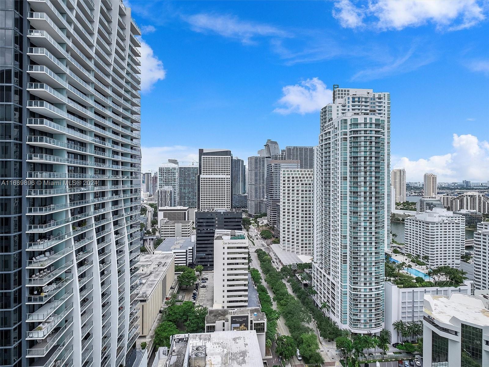 1060 Brickell Ave #3117, Miami, Florida image 32