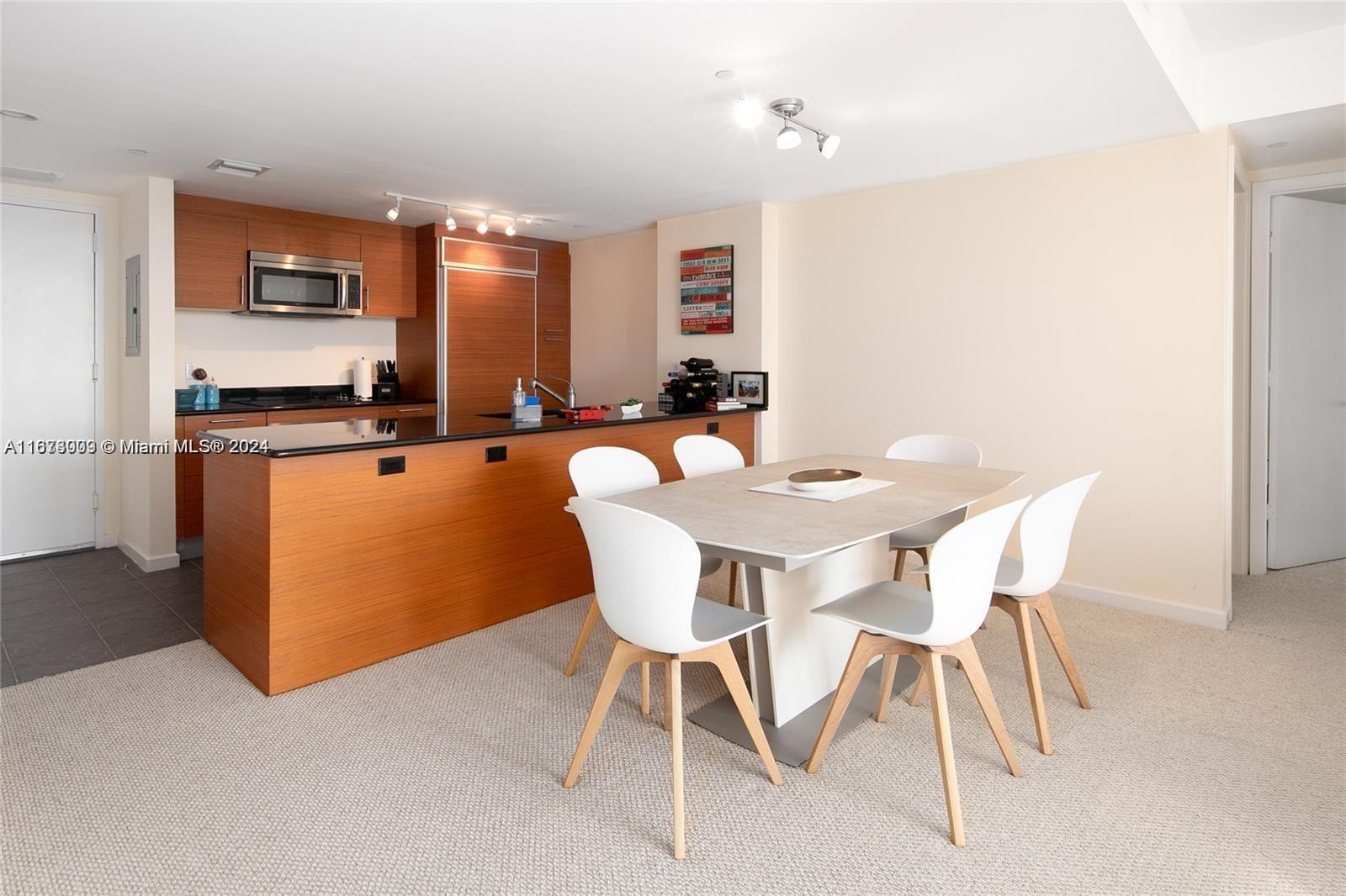50 Biscayne Blvd #2211, Miami FL 33132