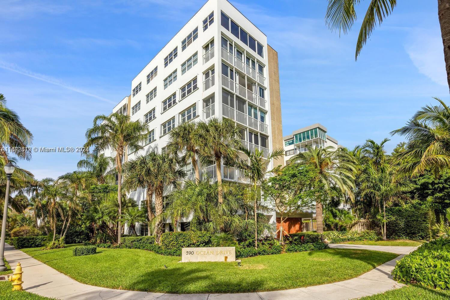 590 Ocean Dr #8C, Key Biscayne, Florida image 12