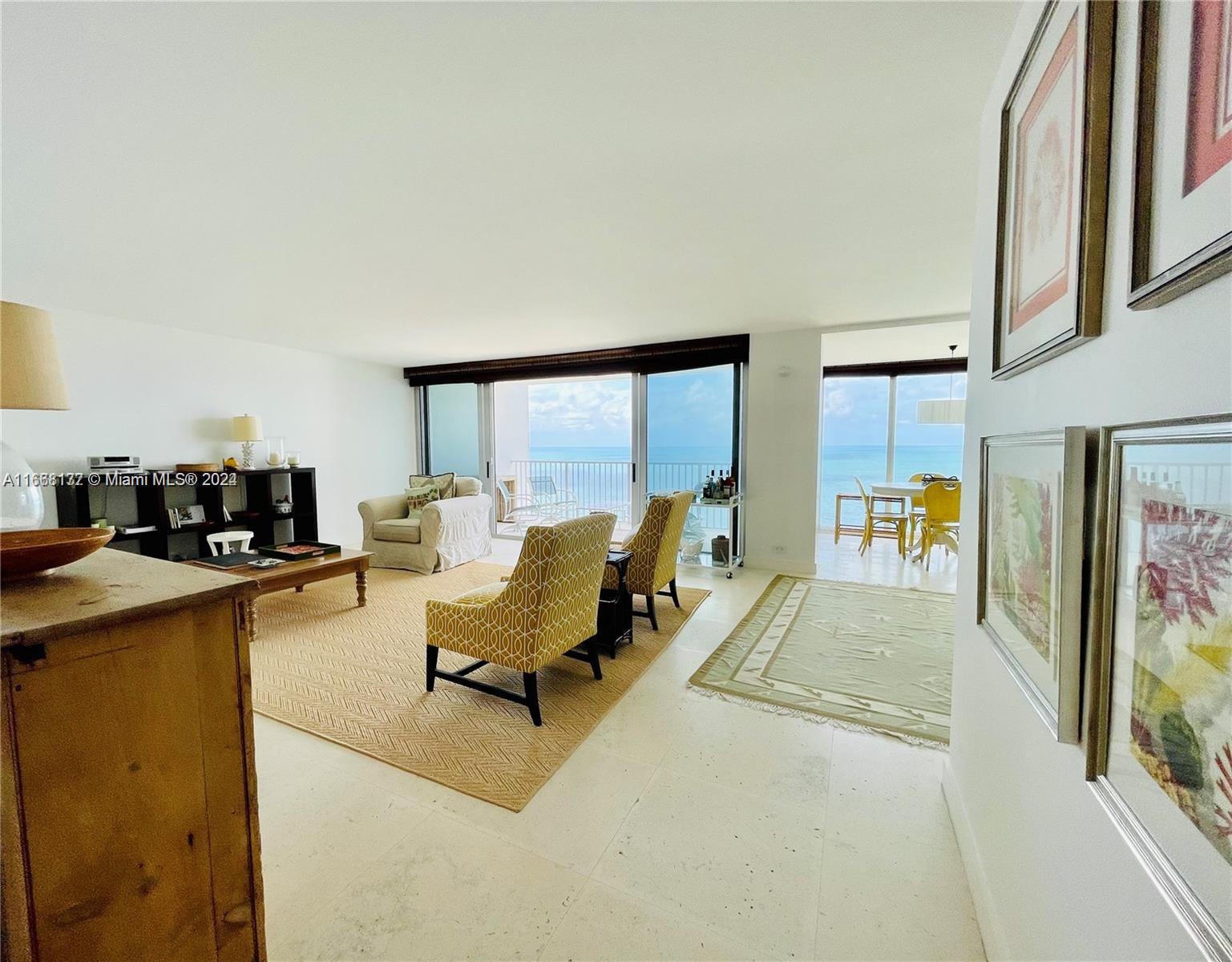 881 Ocean Dr #17B, Key Biscayne FL 33149