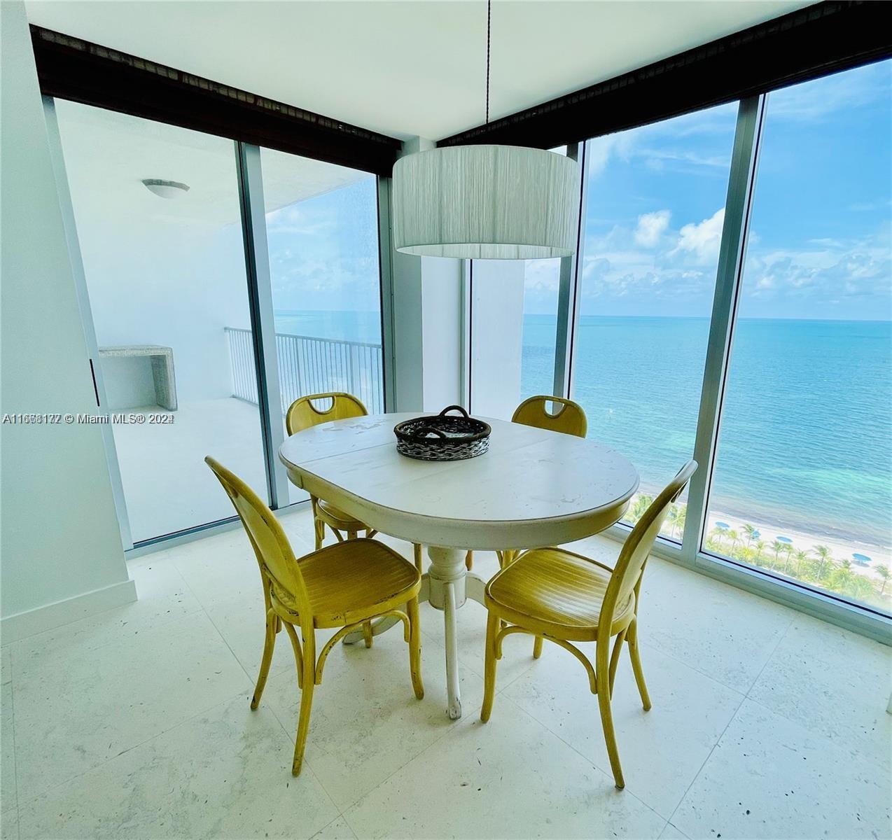 881 Ocean Dr #17B, Key Biscayne FL 33149