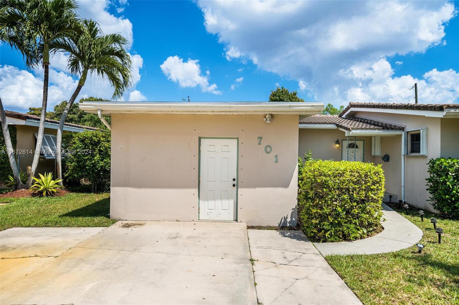 701 Albatross St, Miami Springs, Florida image 22