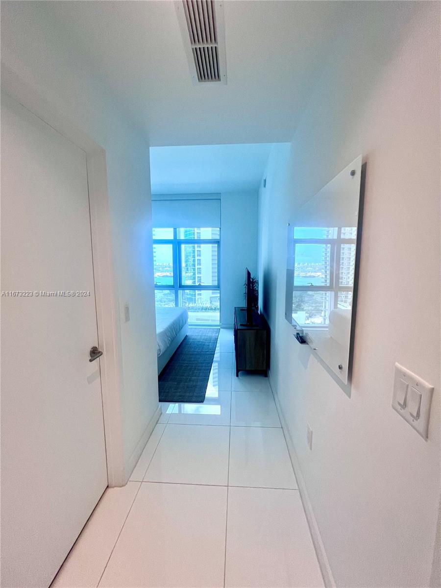 851 NE 1st Ave #1907, Miami FL 33132