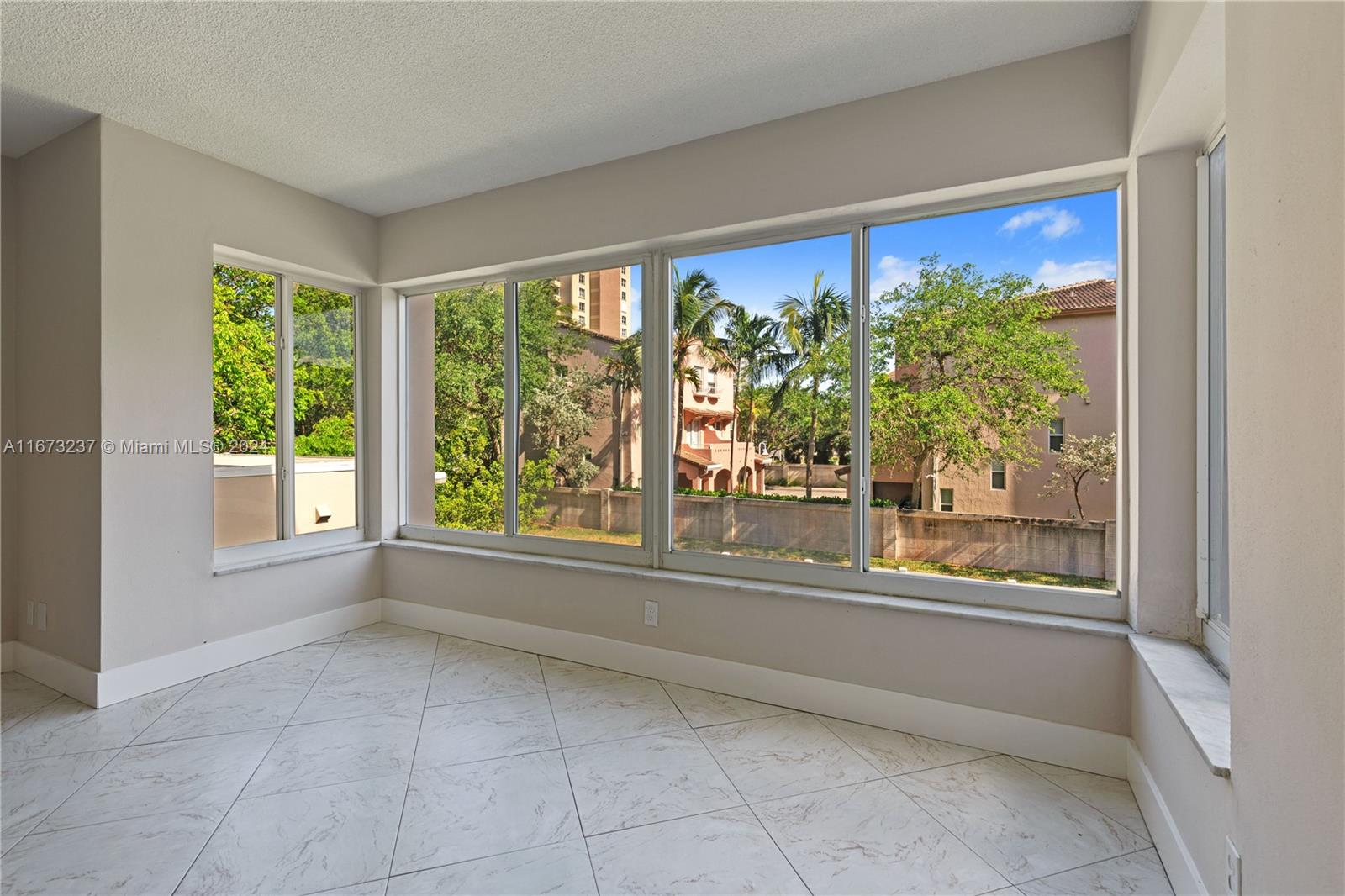 1965 S Ocean Blvd #201, Lauderdale By The Sea, Florida image 3