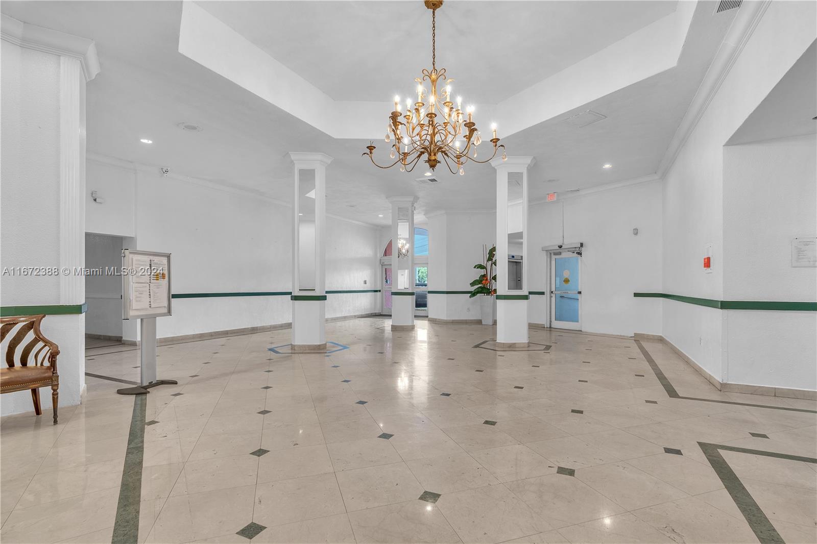 Listing Photo 19