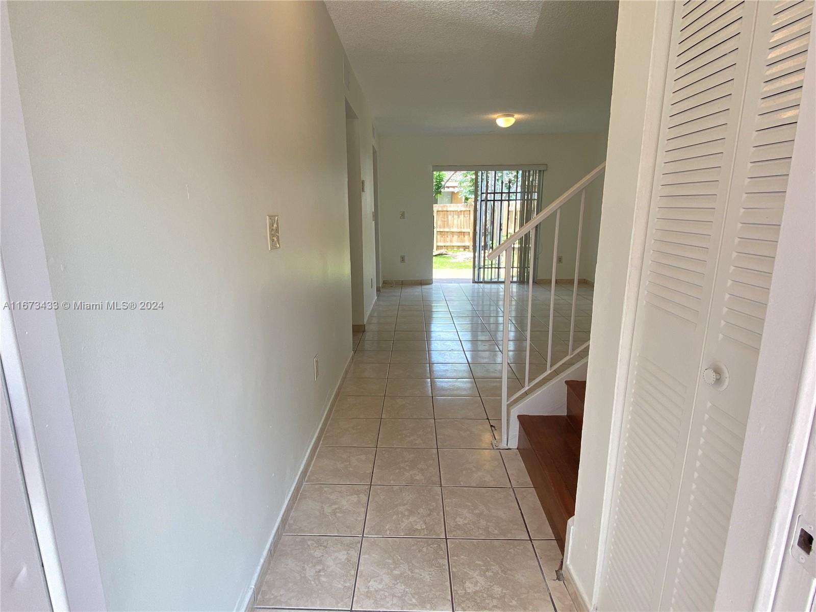 46 SW 14th Ter #46, Homestead, Florida image 2