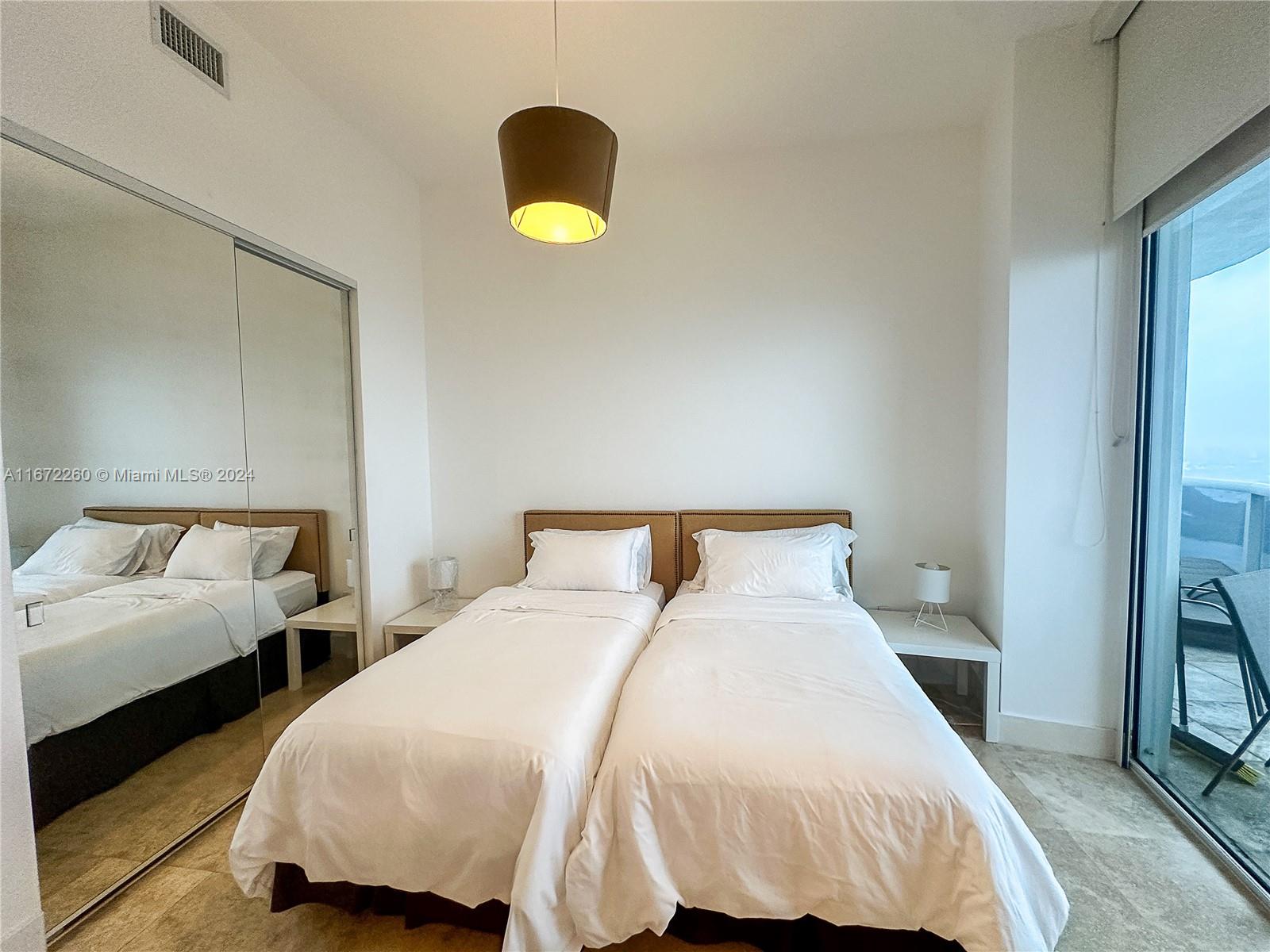 15811 Collins Ave #3805, Sunny Isles Beach FL 33160