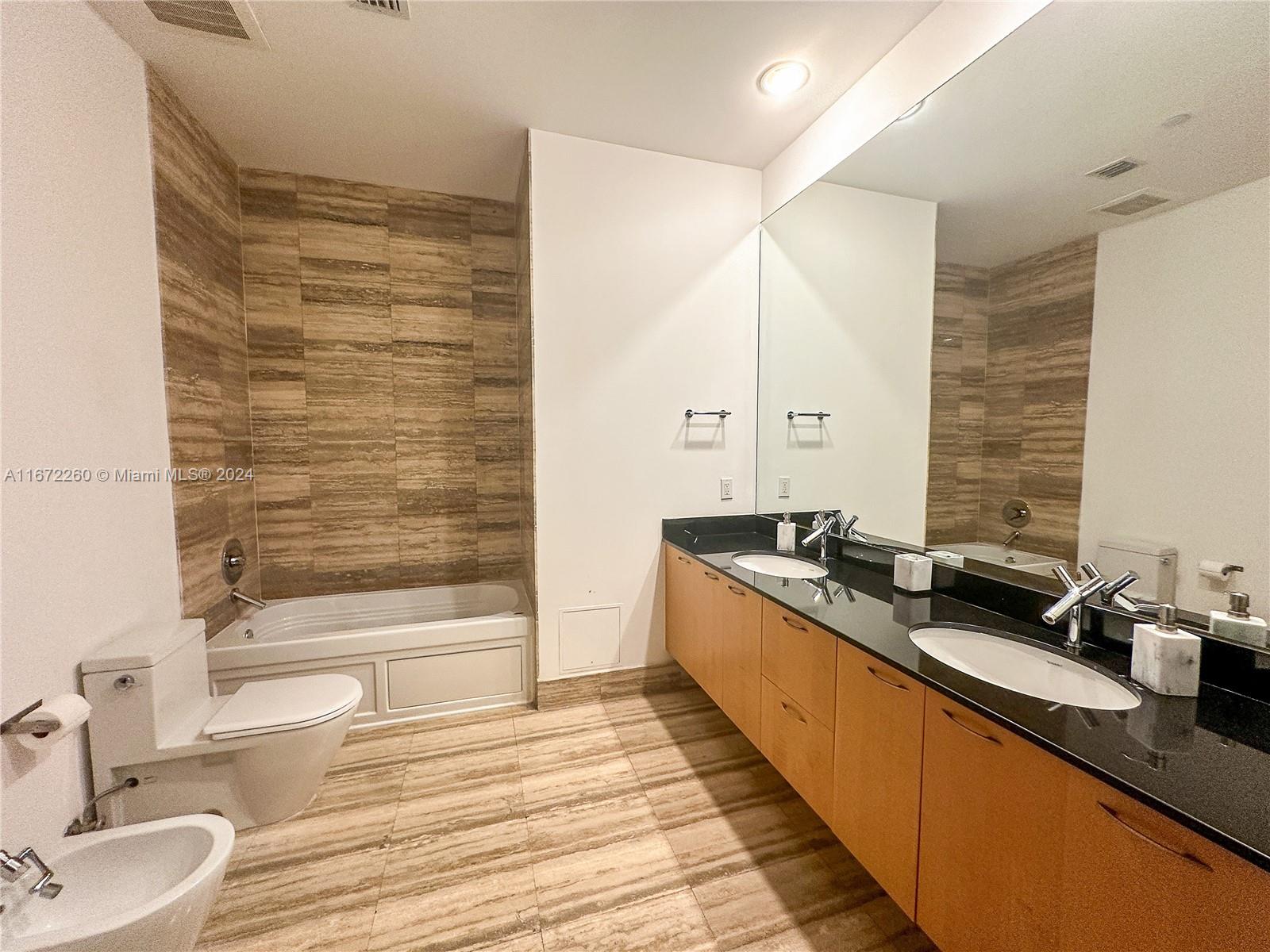 15811 Collins Ave #3805, Sunny Isles Beach FL 33160