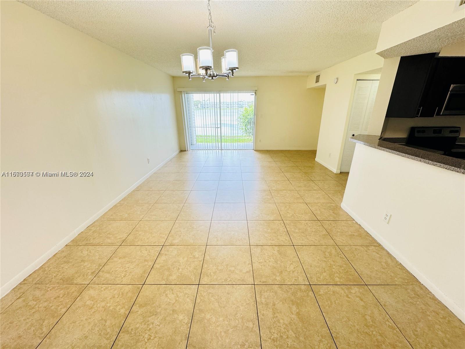 3473 NW 44th St #103, Oakland Park, Florida image 3