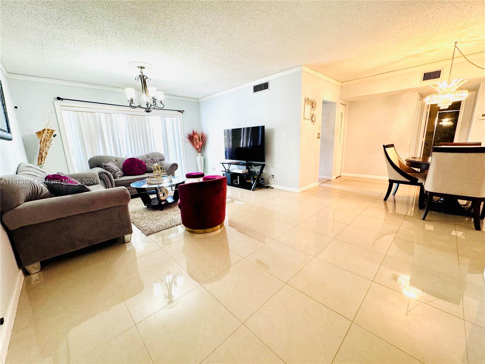 2700 Riverside Dr #308B, Coral Springs, Florida image 2