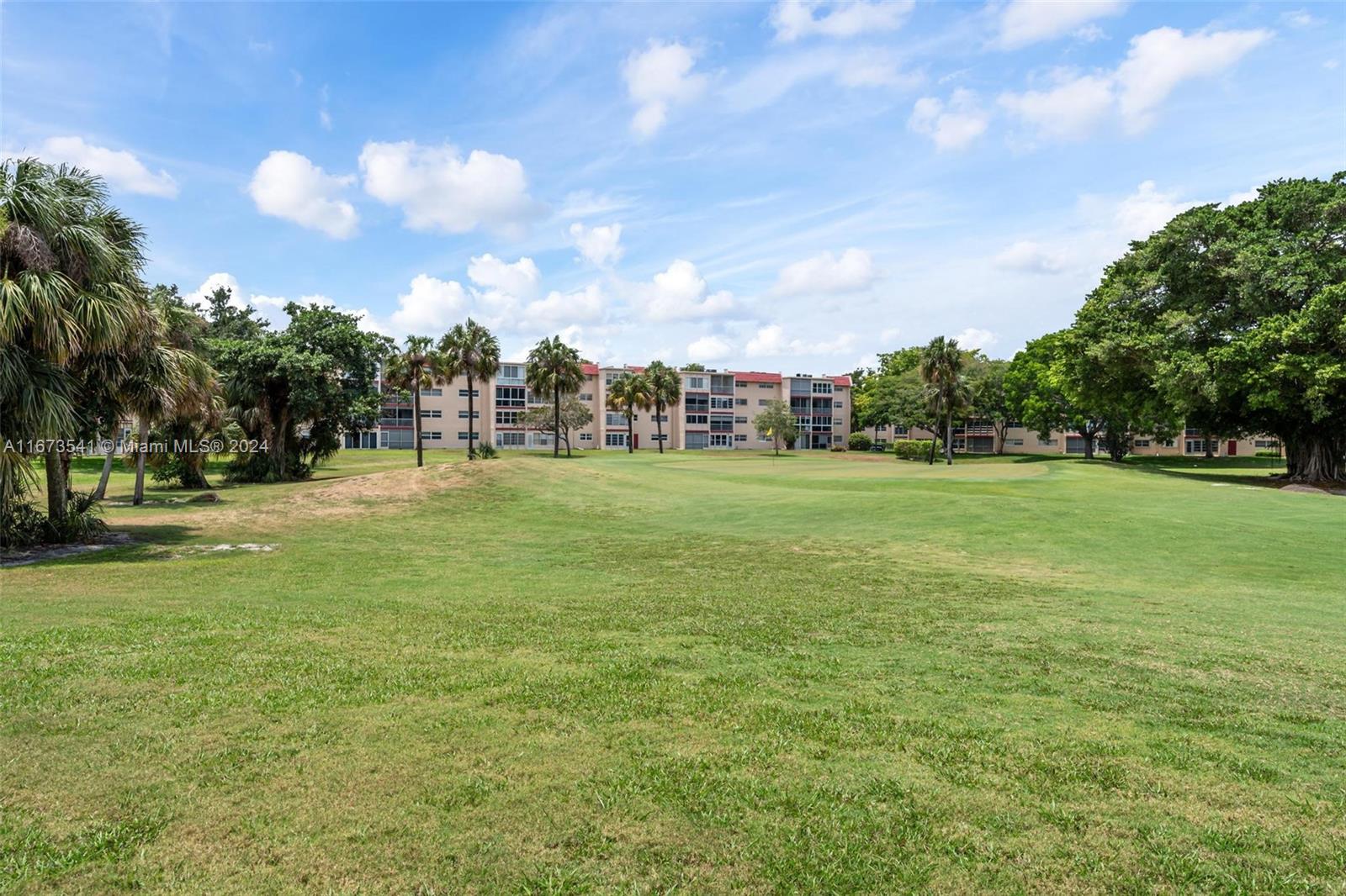 7847 Golf Cir Dr #111, Margate, Florida image 26