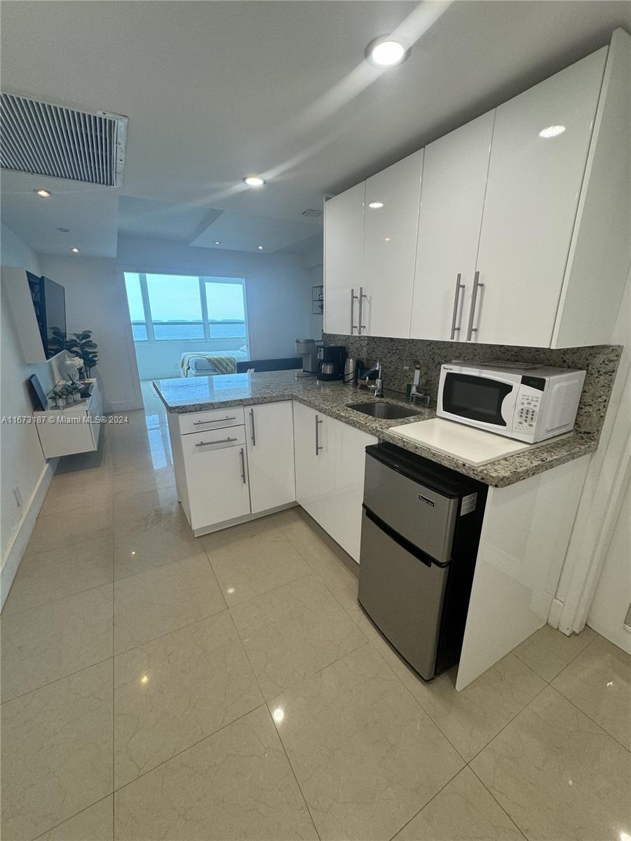 5445 Collins Ave #1132, Miami Beach, Florida image 10