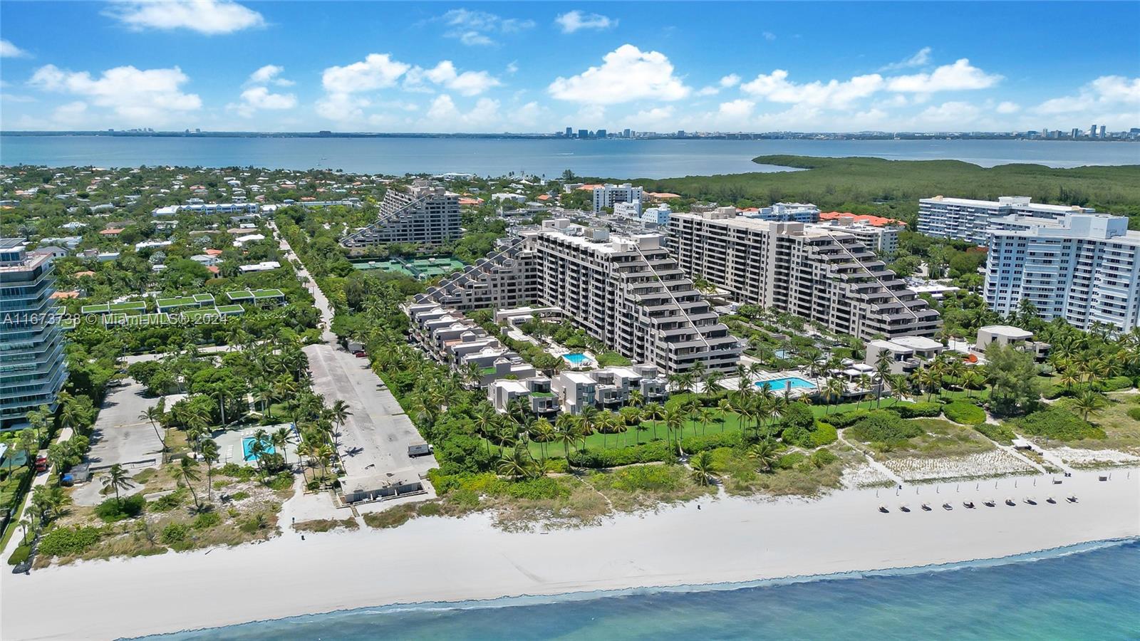 161 Crandon Blvd #119, Key Biscayne, Florida image 25