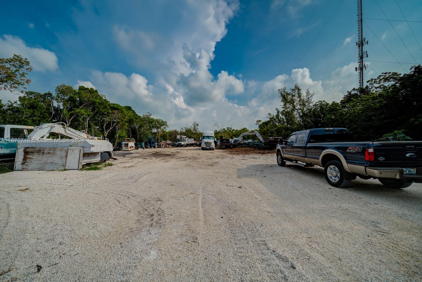 86560 Overseas Hwy