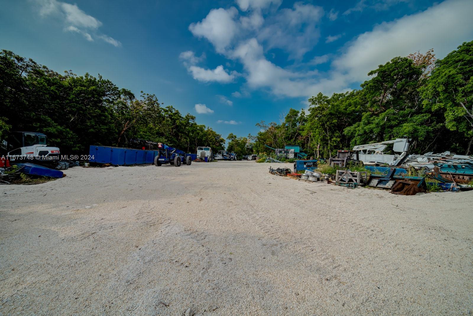86560 Overseas Hwy