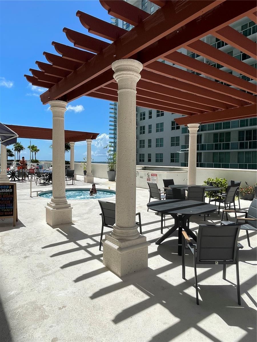 1200 Brickell Bay Dr #2821, Miami, Florida image 2