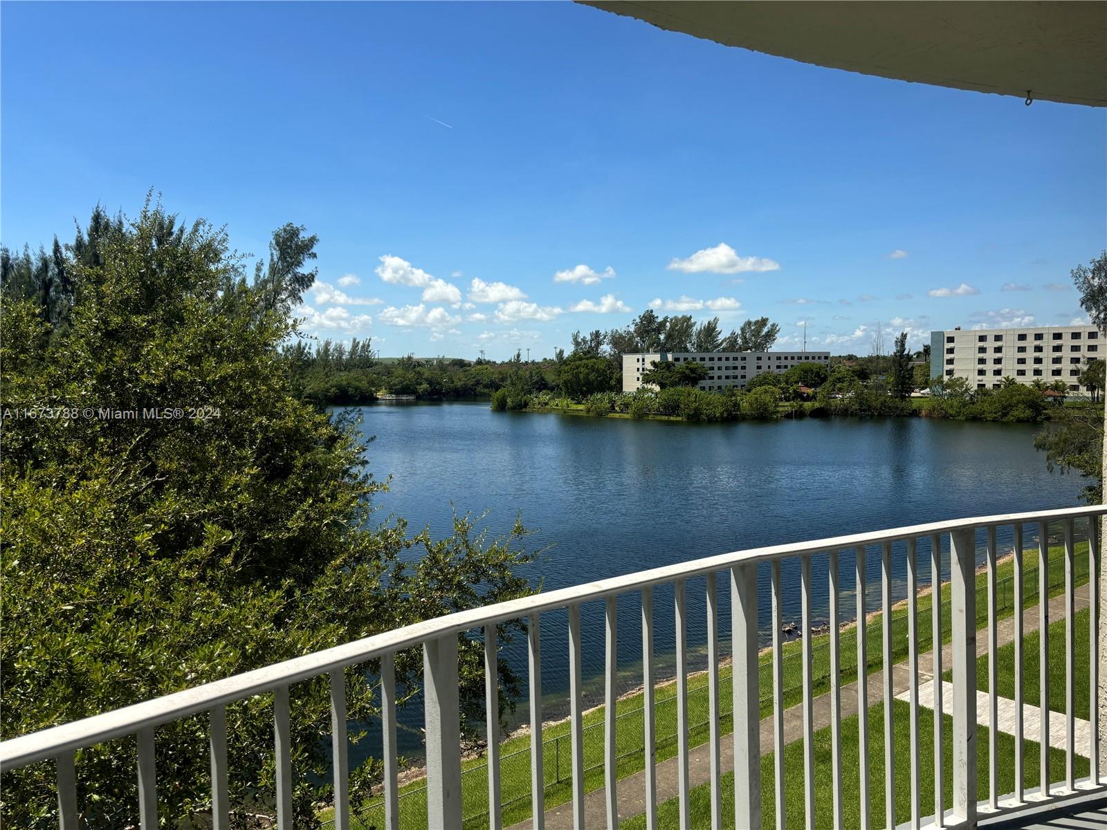 8240 SW 210th St #306, Cutler Bay, Florida image 11