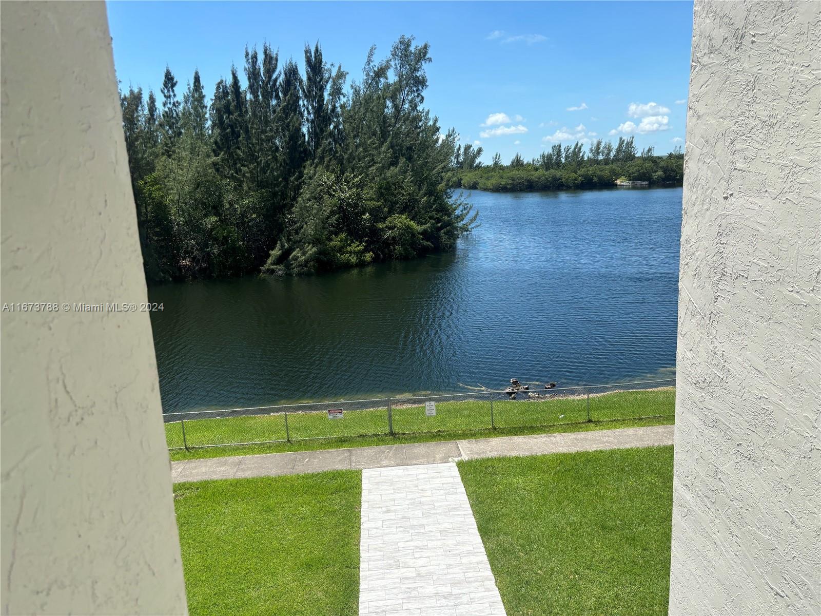 8240 SW 210th St #306, Cutler Bay, Florida image 14