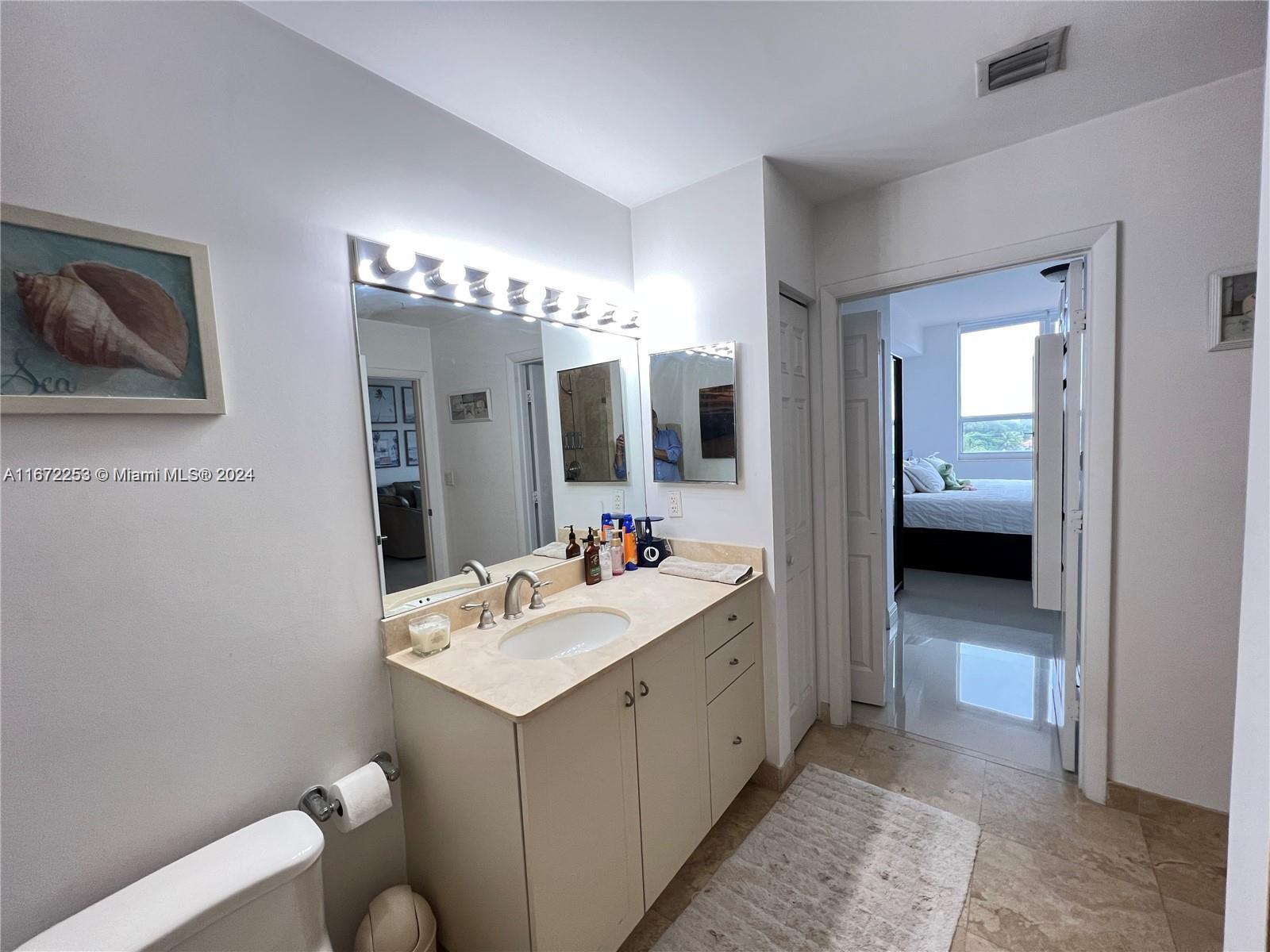 3232 Coral #605, Miami FL 33145