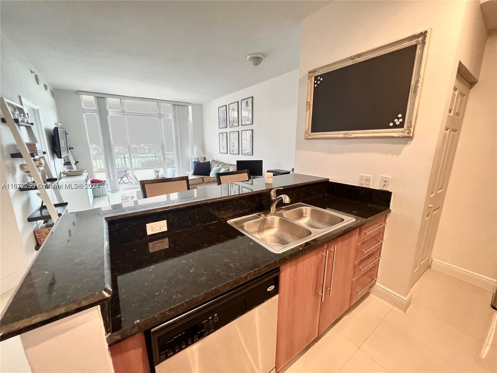3232 Coral #605, Miami FL 33145