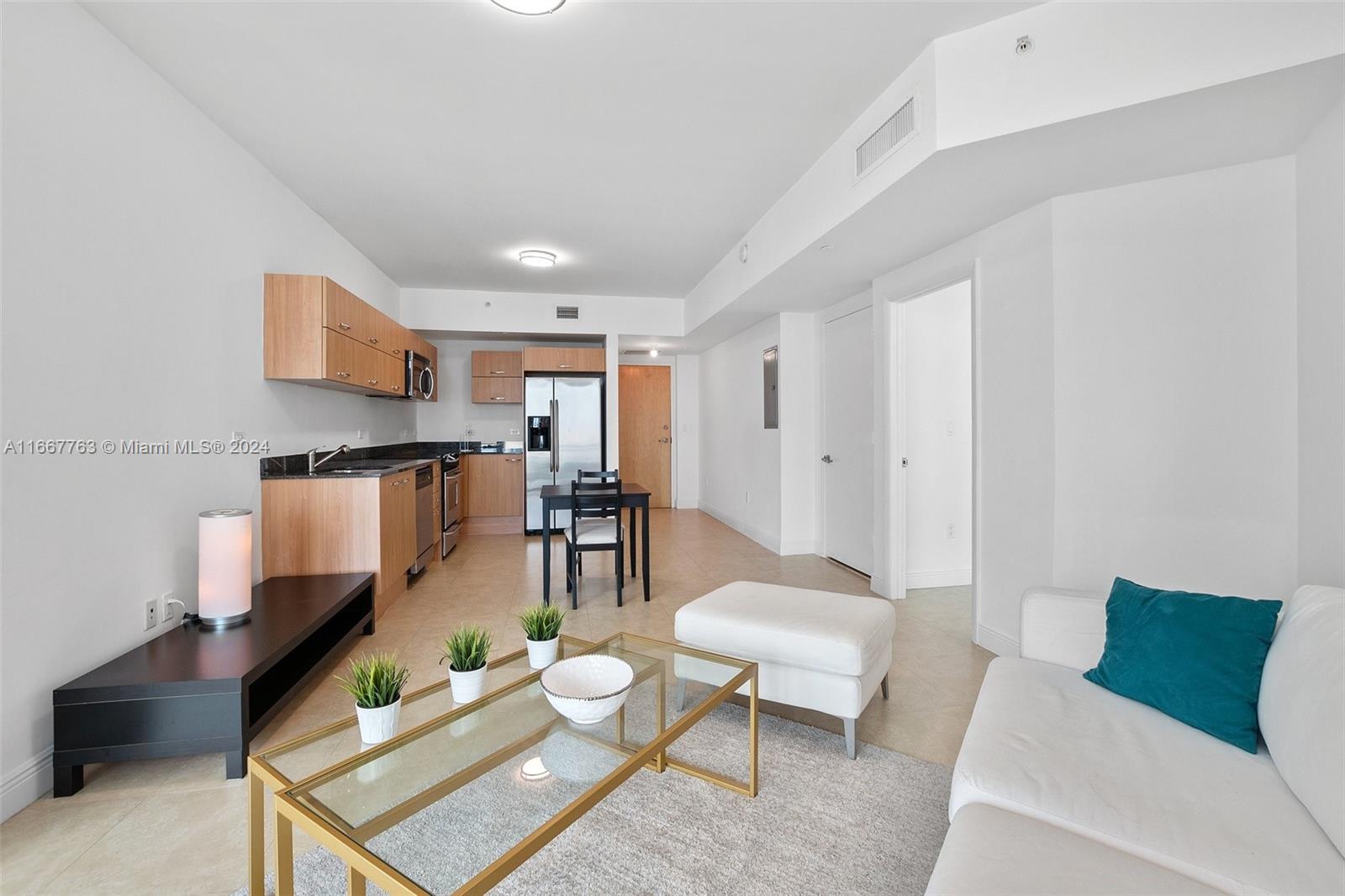 350 S Miami Ave #1811, Miami FL 33130
