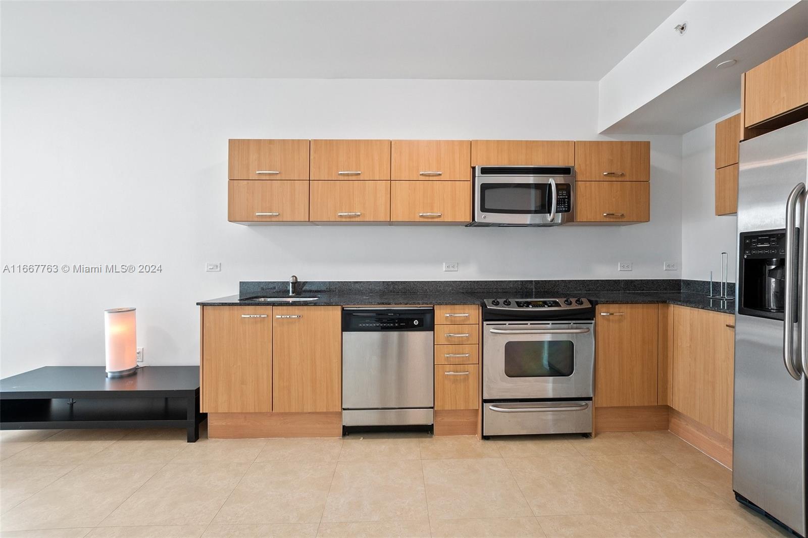 350 S Miami Ave #1811, Miami FL 33130