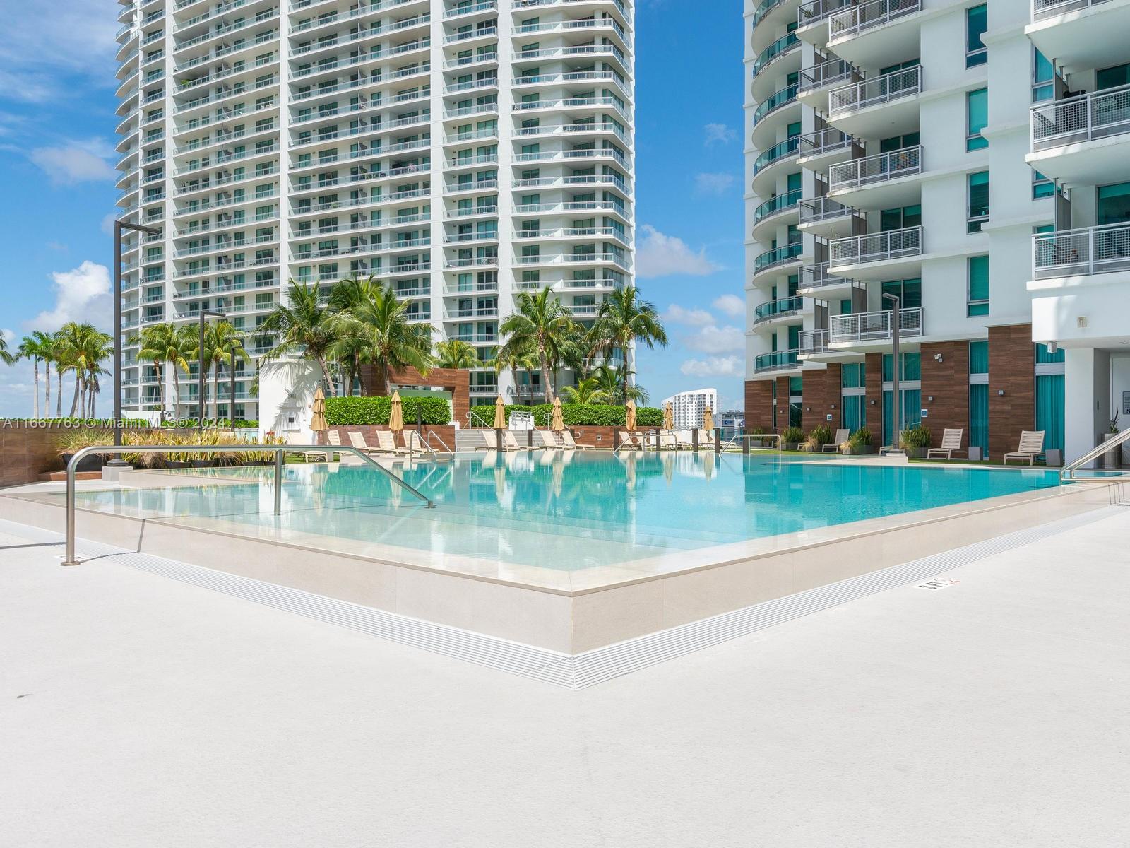 350 S Miami Ave #1811, Miami FL 33130
