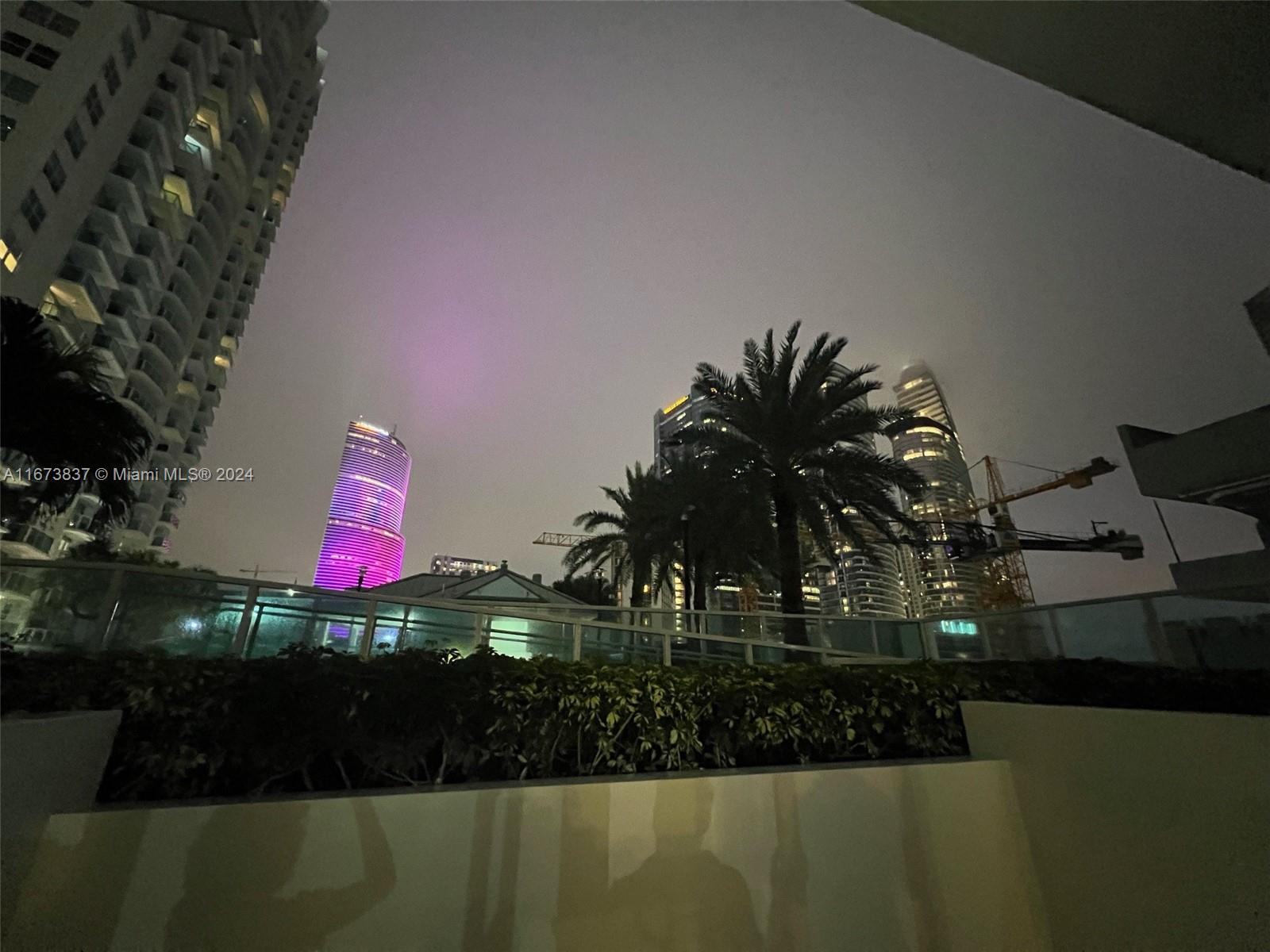 Roam Buy 41 SE 5th St Apt 703 703, Miami, FL with a 3.5 mortgage