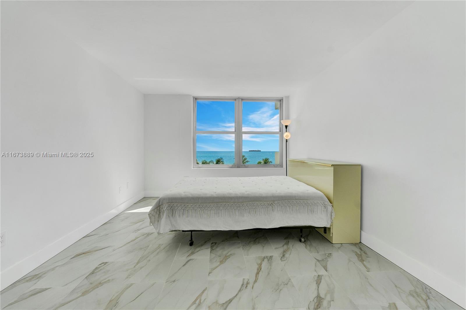 2899 Collins Ave #645, Miami Beach, Florida image 24