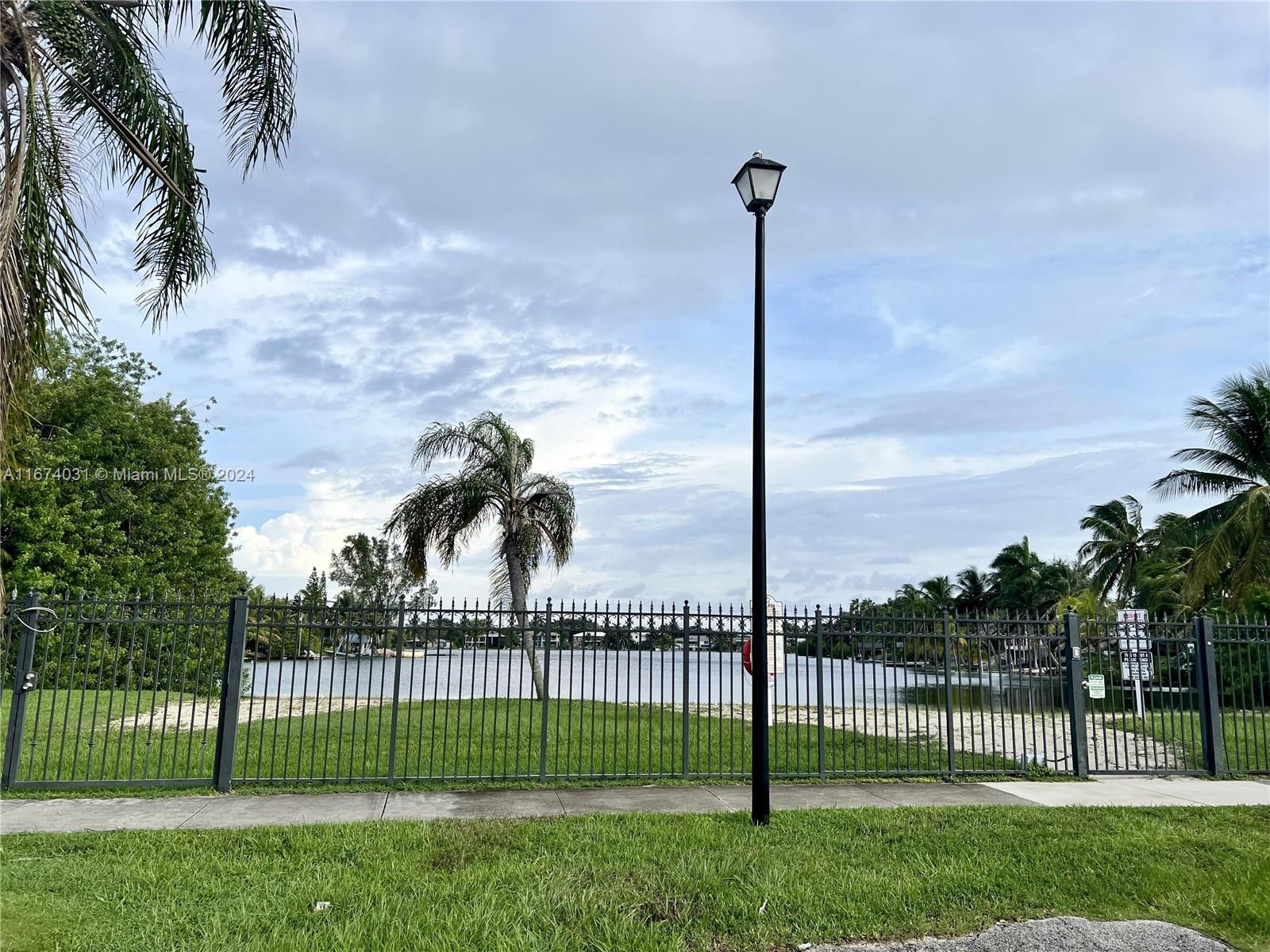 20215 SW 79th Ct, Cutler Bay, Florida image 14