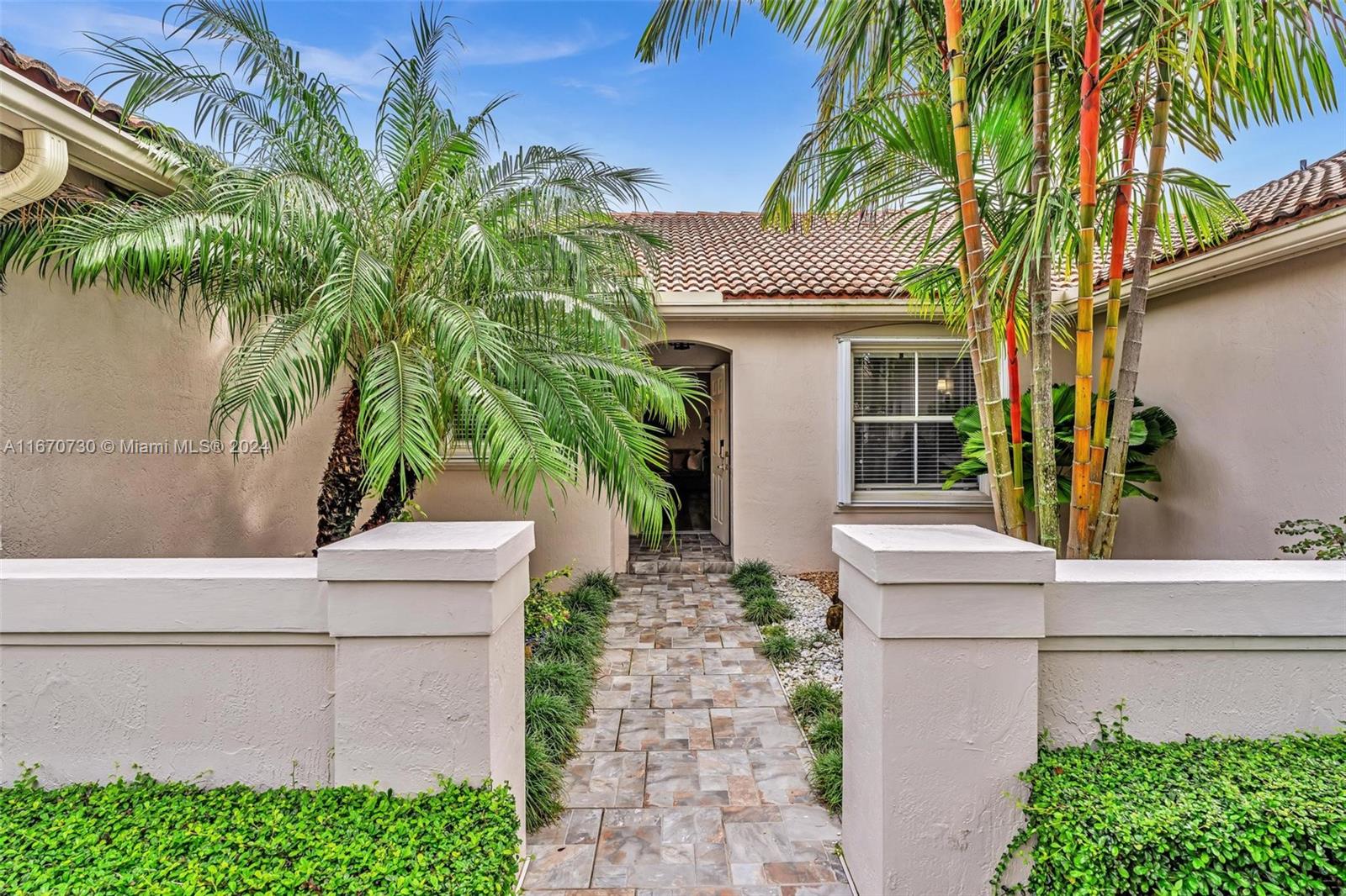 Residential, Weston, Florida image 4